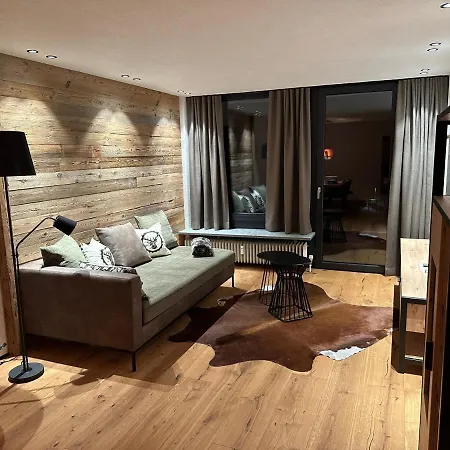 Wilderer Ferienwohnung * Мёзерн